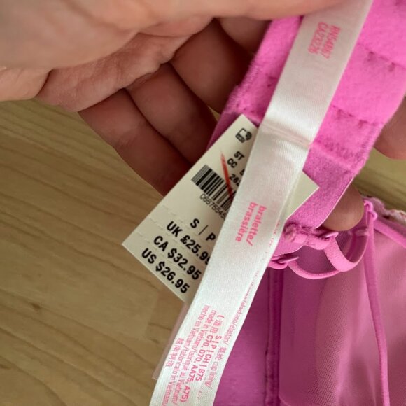 NWT! Victoria's Secret 'Lace Strappy Back Halterneck Bralette' - Picture 7 of 7